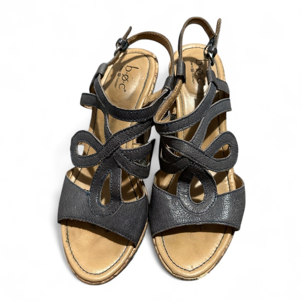 b.o.c. Charcoal and Tan Strappy Sandals size 9